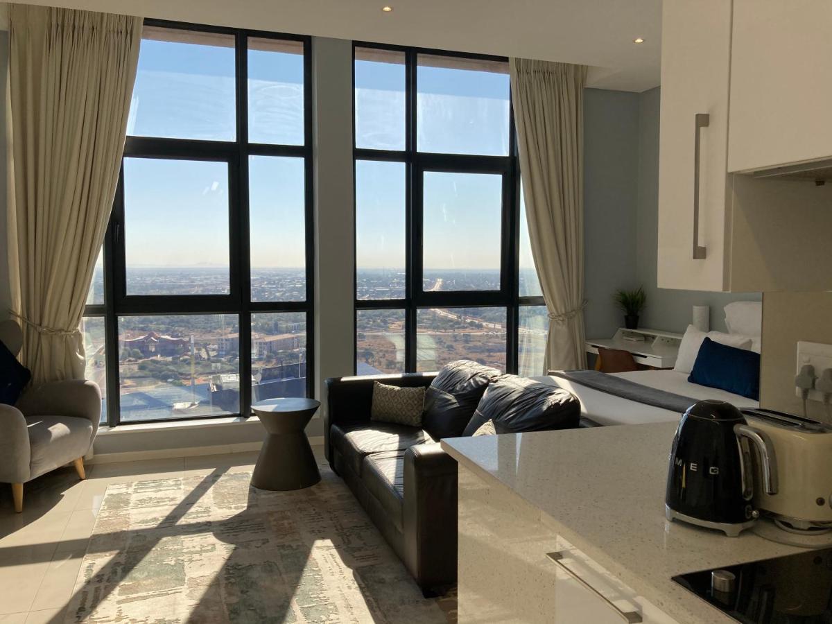 Urban Awe Apartment-Itowers 23Rd Floor Gaborone Eksteriør bilde