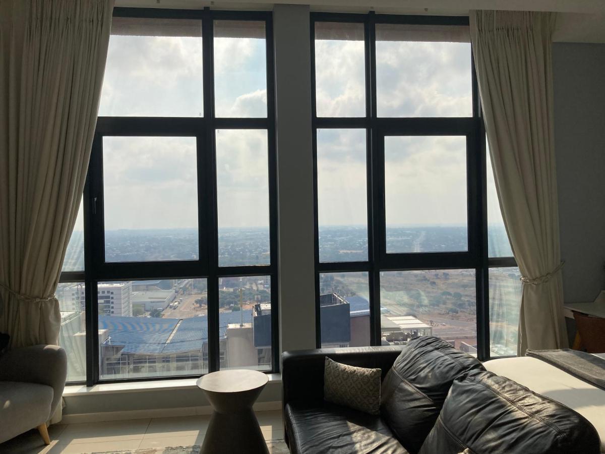 Urban Awe Apartment-Itowers 23Rd Floor Gaborone Eksteriør bilde